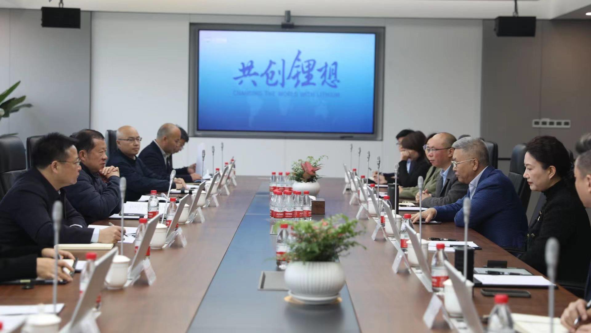?�Ĵ��츮��������ί���������һ�п����׷������������޹�˾�ҵ