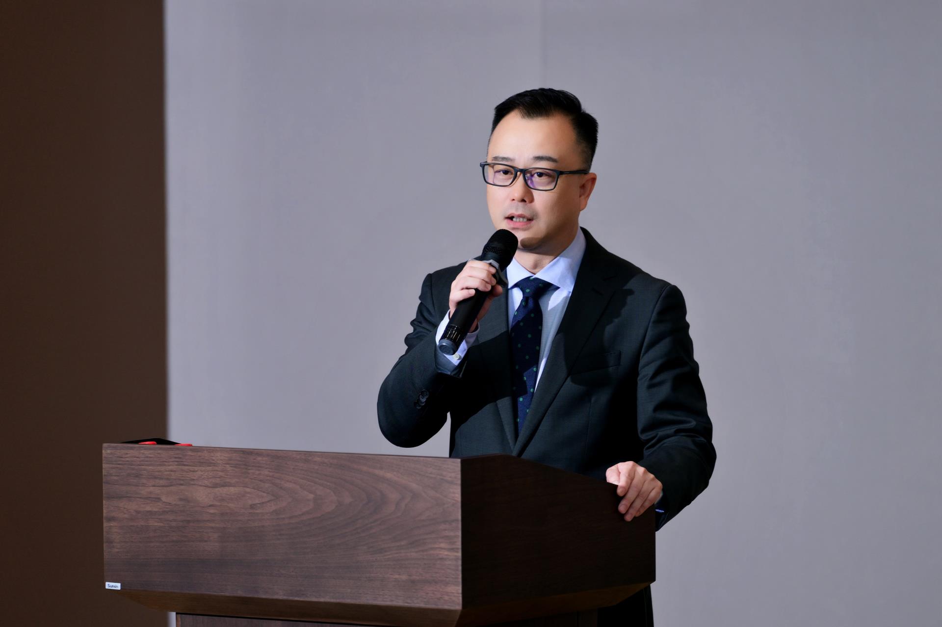 首页| 尊龙集团中国官方网站