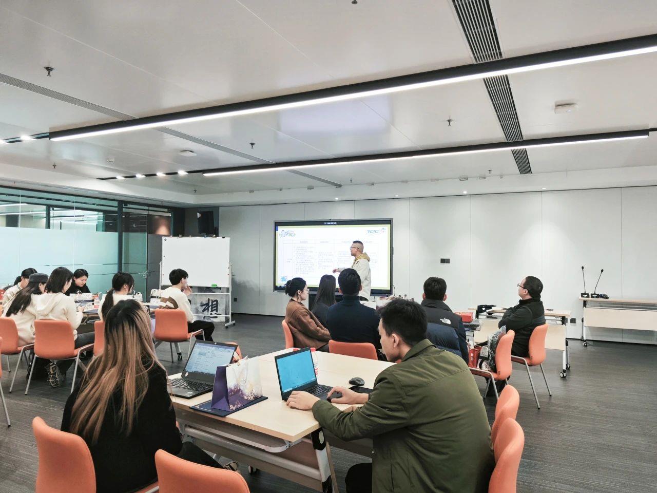 Ê×Ò³| ×ðÁú¼¯ÍÅÖйú¹Ù·½ÍøÕ¾