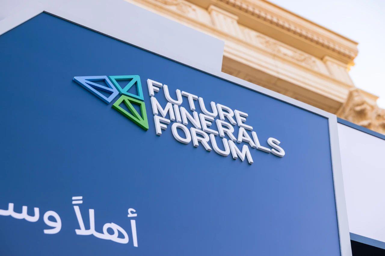 Ê×Ò³| ×ðÁú¼¯ÍÅÖйú¹Ù·½ÍøÕ¾